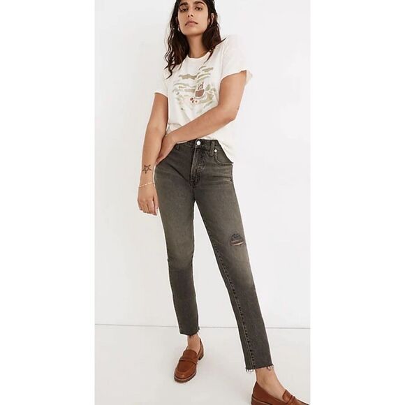 Madewell The Tall Perfect Vintage Jean in Cosner Wash: Knee Rip Edition - Picture 1 of 16